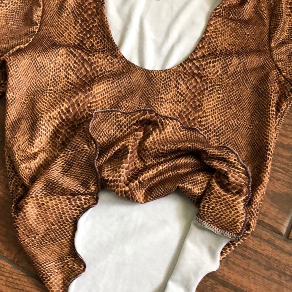 Vintage snake print top - Picture 4 of 4